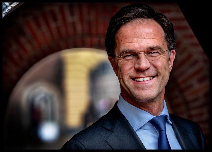 Premier Mark Rutte bezoekt Minkema College | Woerden | AD.nl
