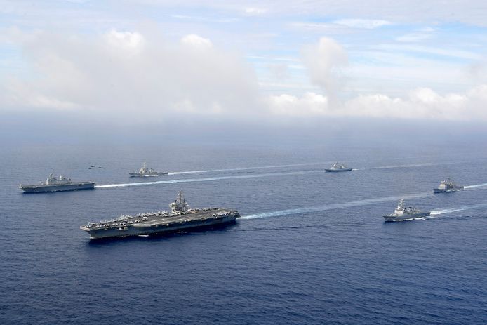 Amerikaanse en Zuid-Koreaanse marineschepen tijdens een eerdere gezamenlijke militaire oefening in juni van dit jaar.
