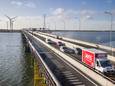 In 2023 renoveert Rijkswaterstaat de bewegende delen van de Haringvlietbrug. Vanaf 9 juni tot en met 28 juli is de brug afgesloten voor al het wegverkeer; voor de hoge scheepvaart gaat de brug vanaf 1 januari al niet meer open.
