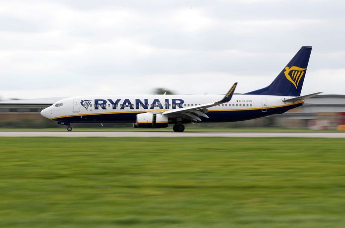Een Ryanair-vliegtuig op Londen Gatwick.
