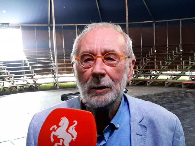 Zangeres Margriet Eshuijs, bekend van de hit House for sale, op 70