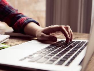 Laptop gestolen in eetgelegenheid