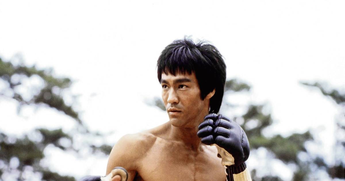 Questo è il mistero dietro la tragica morte della star di Hollywood Bruce Lee  Gente famosa