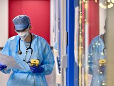 Les hôpitaux se préparent au pire scénario: “Le pic des admissions est attendu dans les deux semaines”