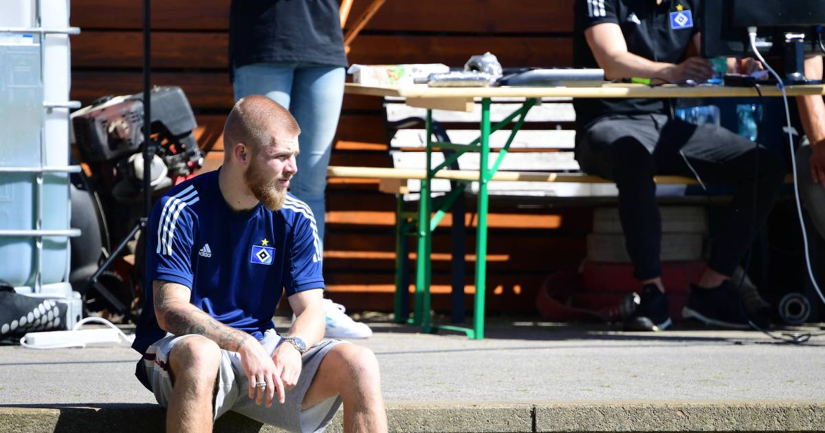 Van Drongelen loopt bij rentree nieuwe blessure op, maar blijft hopen op EK met Jong Oranje