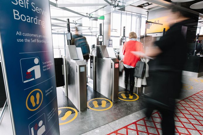 Biometrische toepassingen worden nu al gebruikt op luchthavens.