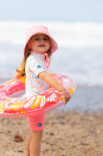 Beschermt uv-werende kledij echt beter tegen de zon? “50% meer verkocht dan vorig jaar”