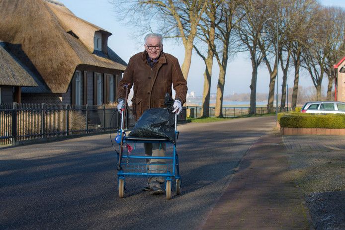 Herman Boeve (81) - en de rest van Wilsum - maakt zich druk om de ondergrondse containers die het dorp krijgt.