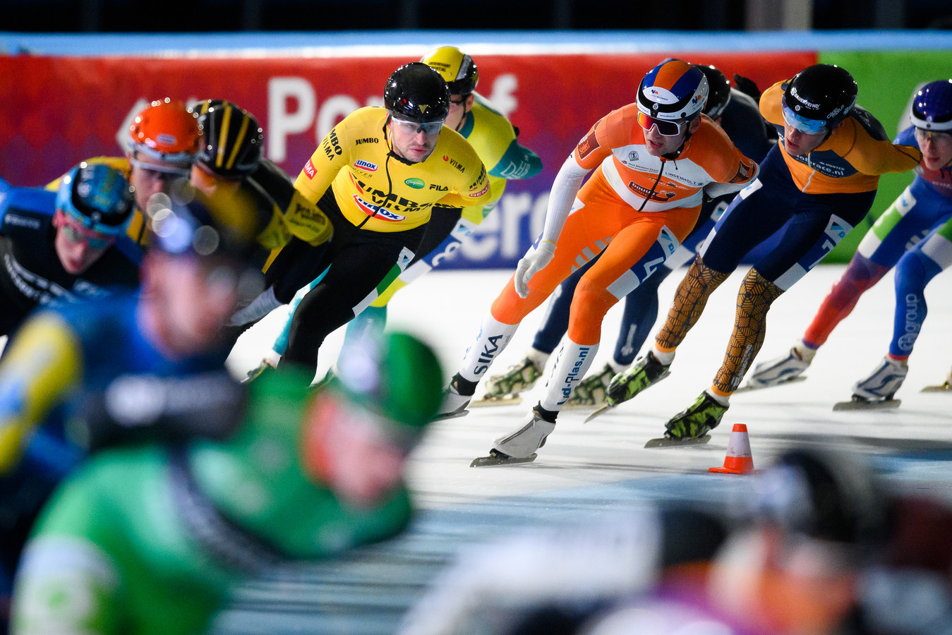 Magere prestaties Jumbo-Visma bij start olympisch seizoen: ‘Wij volgen ...