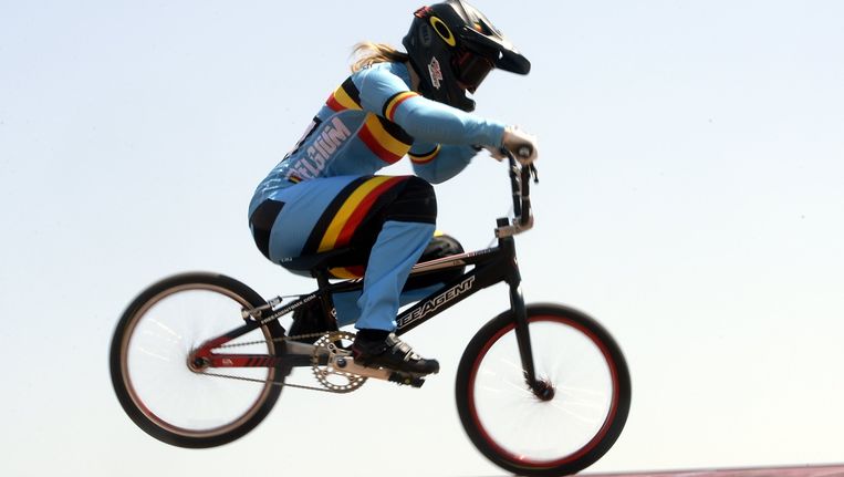 Elke Vanhoof Strandt In Kwartfinale Wereldkampioenschap Bmx De Morgen