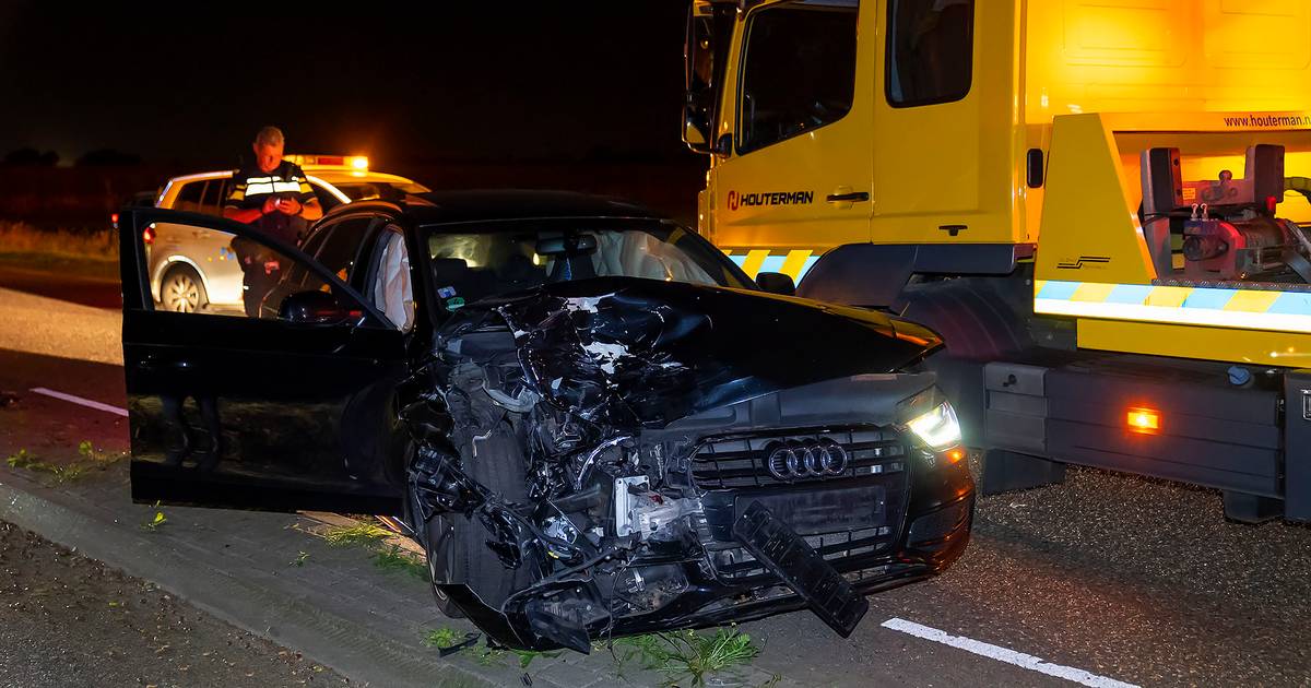 Flinke schade aan Audi en BMW bij ongeluk in Herpen.