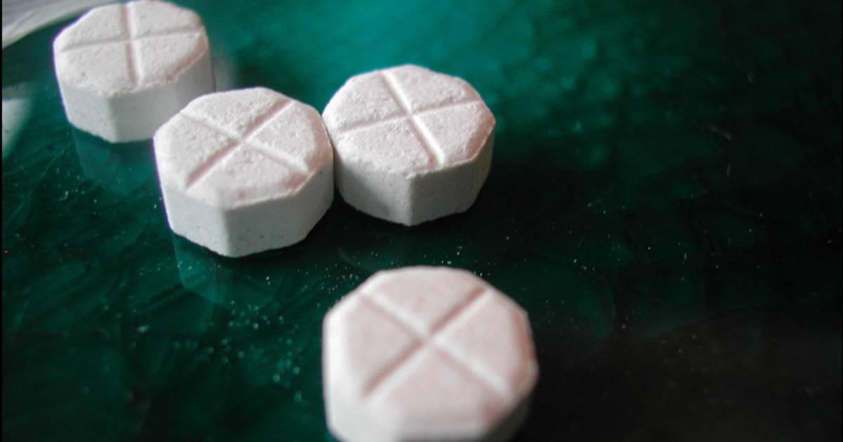 Koppel krijgt probatieuitstel nadat zoontje xtcpil inslikt Binnenland hln.be