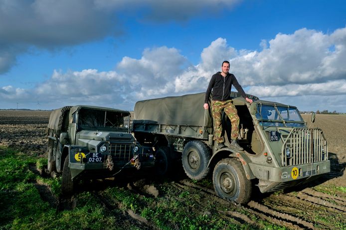 Remco Prooij op deYA-328. ,,De trucks zijn heel onhandig. Ze zijn groot, lomp, zwaar en gebruiken een hoop brandstof. Maar dat maakt het juist weer leuk.''