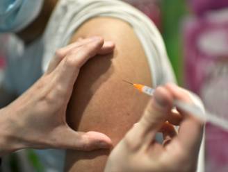 Frankrijk wil kwetsbare mensen in herfst opnieuw vaccineren tegen coronavirus