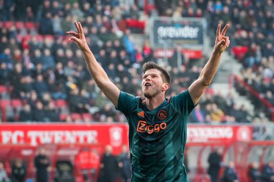Klaas-Jan Huntelaar na zijn goal tegen FC Twente