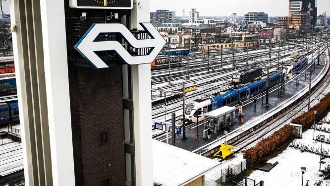 Minder treinen in Zuid-Limburg door winterweer, plaatselijke gladheid in grote delen Nederland