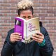 Wie bepaalt wat onze kinderen moeten lezen?