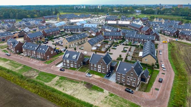 Meeste nieuwe woningen in Deventer, Apeldoorn en Lelystad, maar een dip lijkt op komst: ‘Enorme kluif om dit vol te houden’