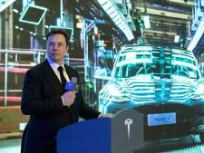 Elon Musk: ‘Tesla’s zullen binnenkort met mensen praten. Echt waar’