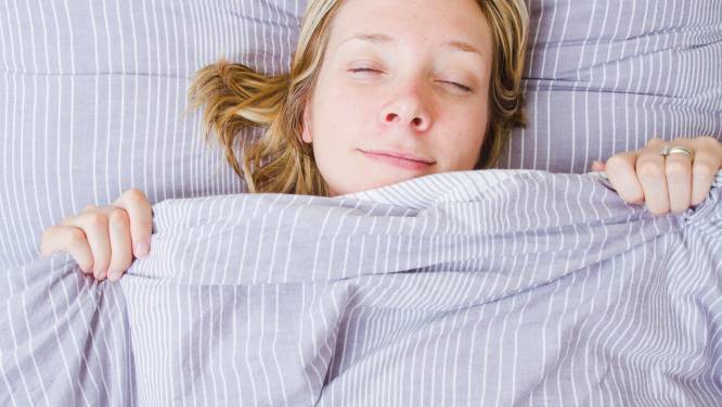 Voelt je donsdeken plat of heb je 's nachts vaak koud? Dan is je dekbed waarschijnlijk aan vervanging toe