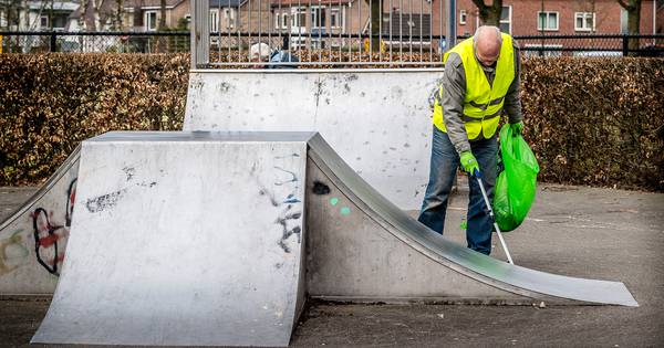 Duikelrekken voor de jeugd rondom De Pekhoeve