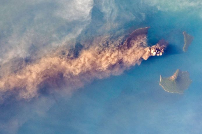 Deze foto van de vulkaan werd al op 24 september genomen vanuit het ruimtestation ISS.