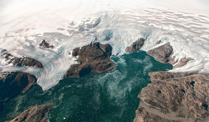 De gletsjers Bruckner en Heim in het zuidoosten van Groenland.