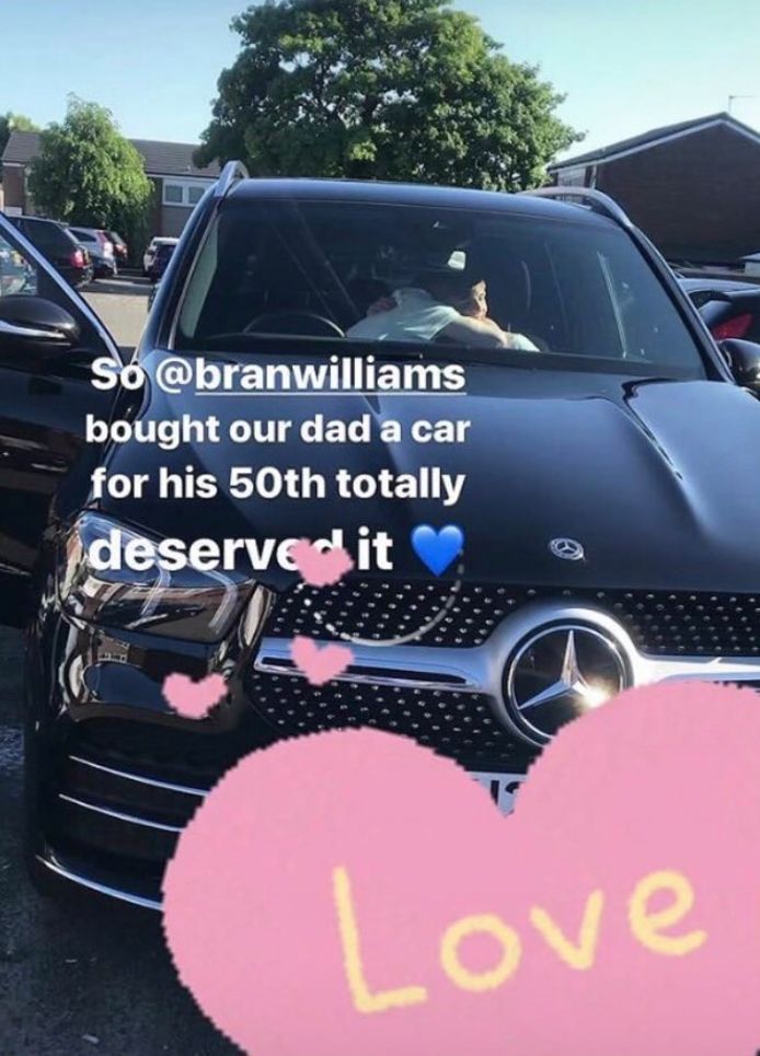 De Mercedes die Williams zijn vader cadeau deed.