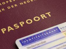 Bredase Leonne heeft als eerste een ‘X’ in het paspoort