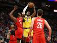 LeBron James neemt LA Lakers bij de hand tegen Rockets, Jokic verslaat Curry op eigen terrein