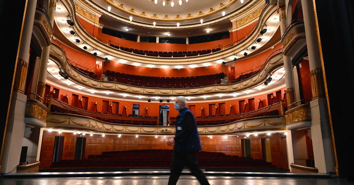 La fermeture des cinémas et théâtres validée par le ...