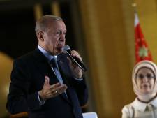 Erdogan roept op tot eenheid, maar haalt wel uit naar rivaal Kilicdaroglu