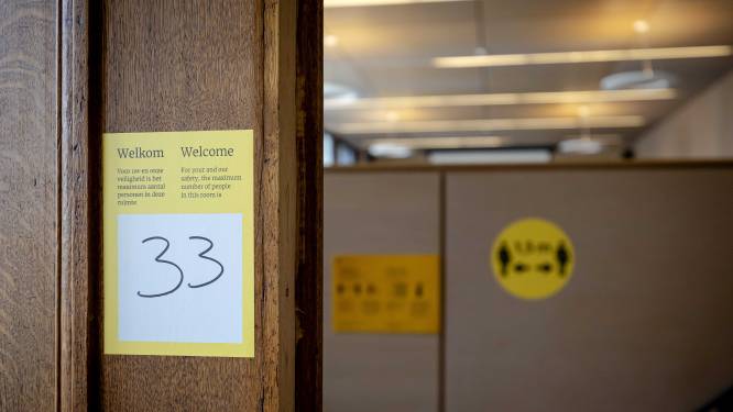 Universiteiten boos op besluiteloos kabinet: ‘Er is maar één scenario, anderhalve meter afschaffen’