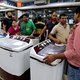 India schrapt vijfhonderd soorten belasting