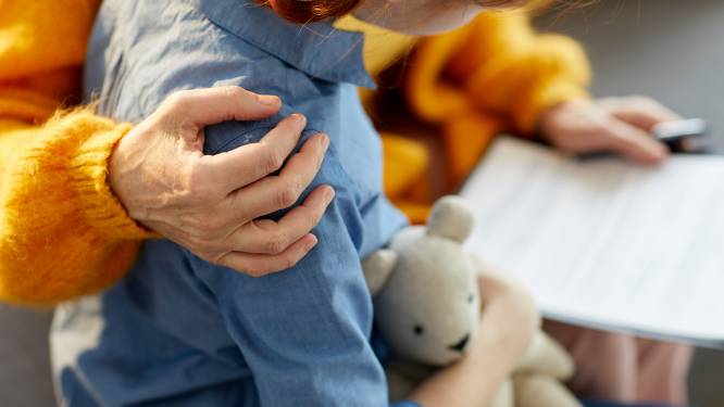 Personeel blijft zorgenkind van jeugdbescherming, nog steeds kwetsbare kinderen op de wachtlijst