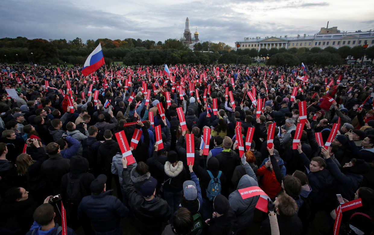 Aanhangers van oppositieleider Navalny tijdens een protest begin deze maand.  Beeld REUTERS