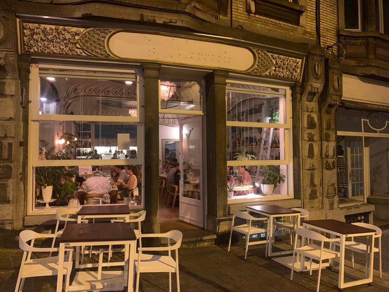 RECENSIE humus x hortense. Urenlang tafelen in het beste veganistische