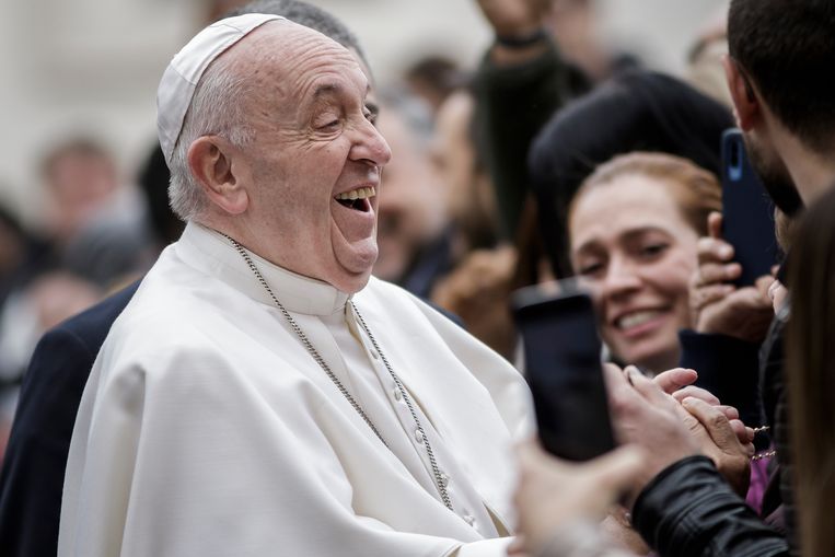 Paus Franciscus op het Sint-Pietersplein in Rome.  Beeld SOPA Images/LightRocket via Gett