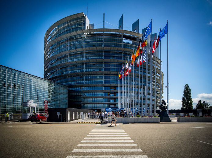 Exterieur van het gebouw waar het Europees Parlement in het Franse Straatsburg gehuisvest is.