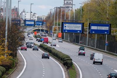 Verschillende Brusselse tunnels afgesloten door ongeval op E40: vijf lichtgewonden