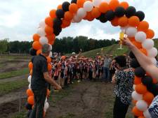 Mountainbikers trotseren pittige klimmetjes in bossen rond Liessel