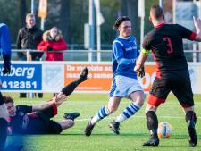 Topscorer De Vries: ‘Eerst maar eens een basisplek afdwingen bij Excelsior'31'