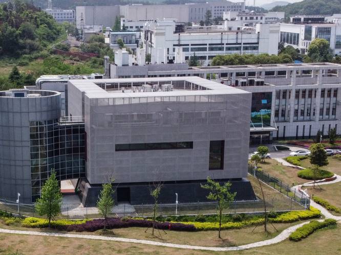 Directeur ‘verdacht’ virusinstituut Wuhan reageert voor het eerst op complottheorie coronavirus
