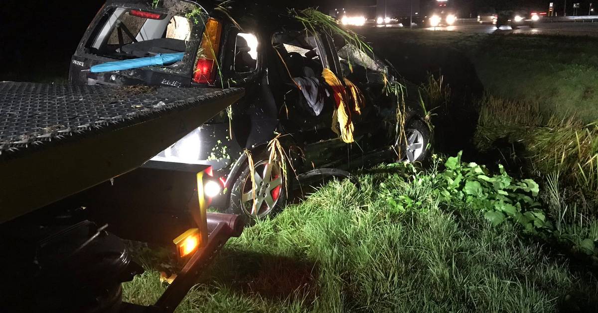 Uur vertraging op A28 na twee ongelukken.