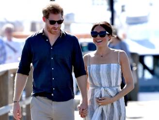 Tv in bed, beroemde vrienden en veel sushi: zo leven prins Harry en Meghan Markle écht in Californië
