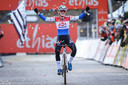 Puck Pieterse won afgelopen weekend in het Franse Besançon, in de Nederlandse kampioenstrui.