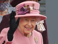 La reine Elizabeth II accepte "à contrecœur" de se reposer sur l’avis de ses médecins