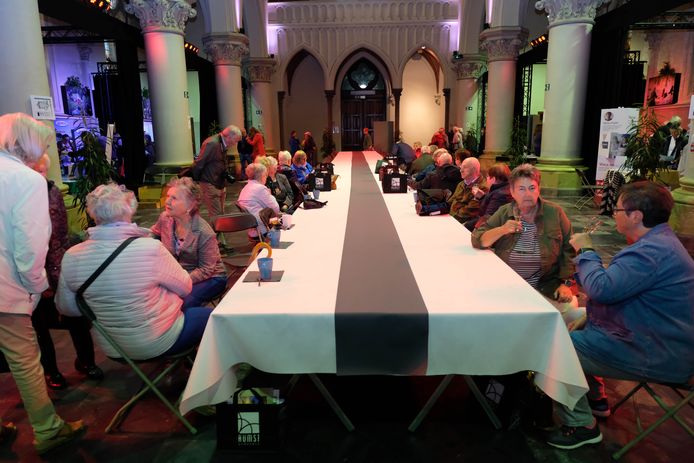 De eerste editie van de Plussersbeurs in Rumst werd een groot succes.