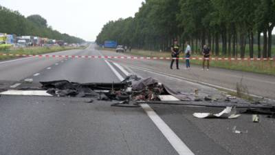 Wie heeft ongeval met vliegtuig op A58 zien gebeuren? ‘Beelden kunnen van grote waarde zijn’