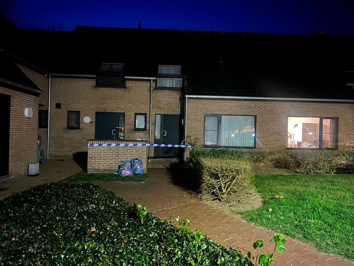 Familiedrama in Nieuwpoort bejaard koppel dood aangetroffen in serviceflat Nieuwpoort hln.be